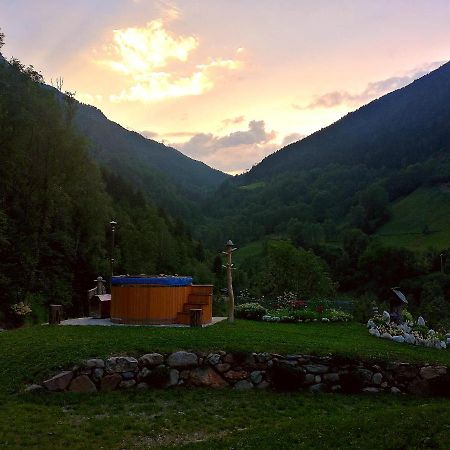 Chalet Cuore Selvatico Monno Екстер'єр фото