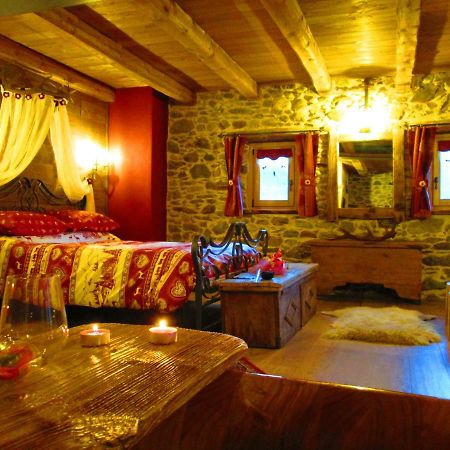 Chalet Cuore Selvatico Monno Екстер'єр фото