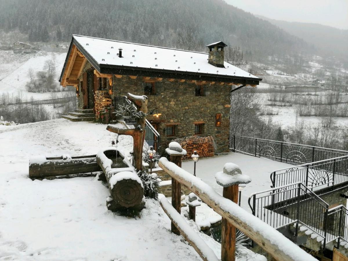 Chalet Cuore Selvatico Monno Екстер'єр фото