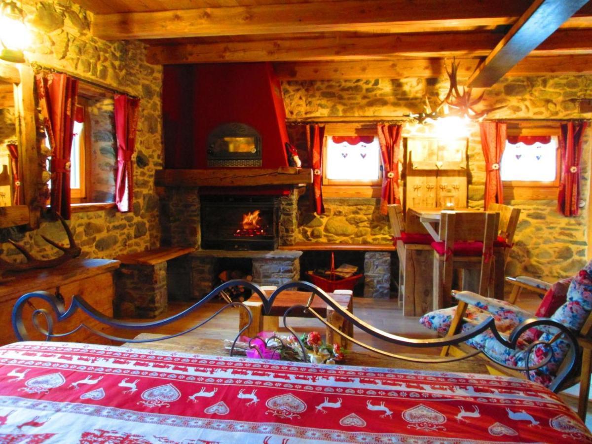 Chalet Cuore Selvatico Monno Екстер'єр фото