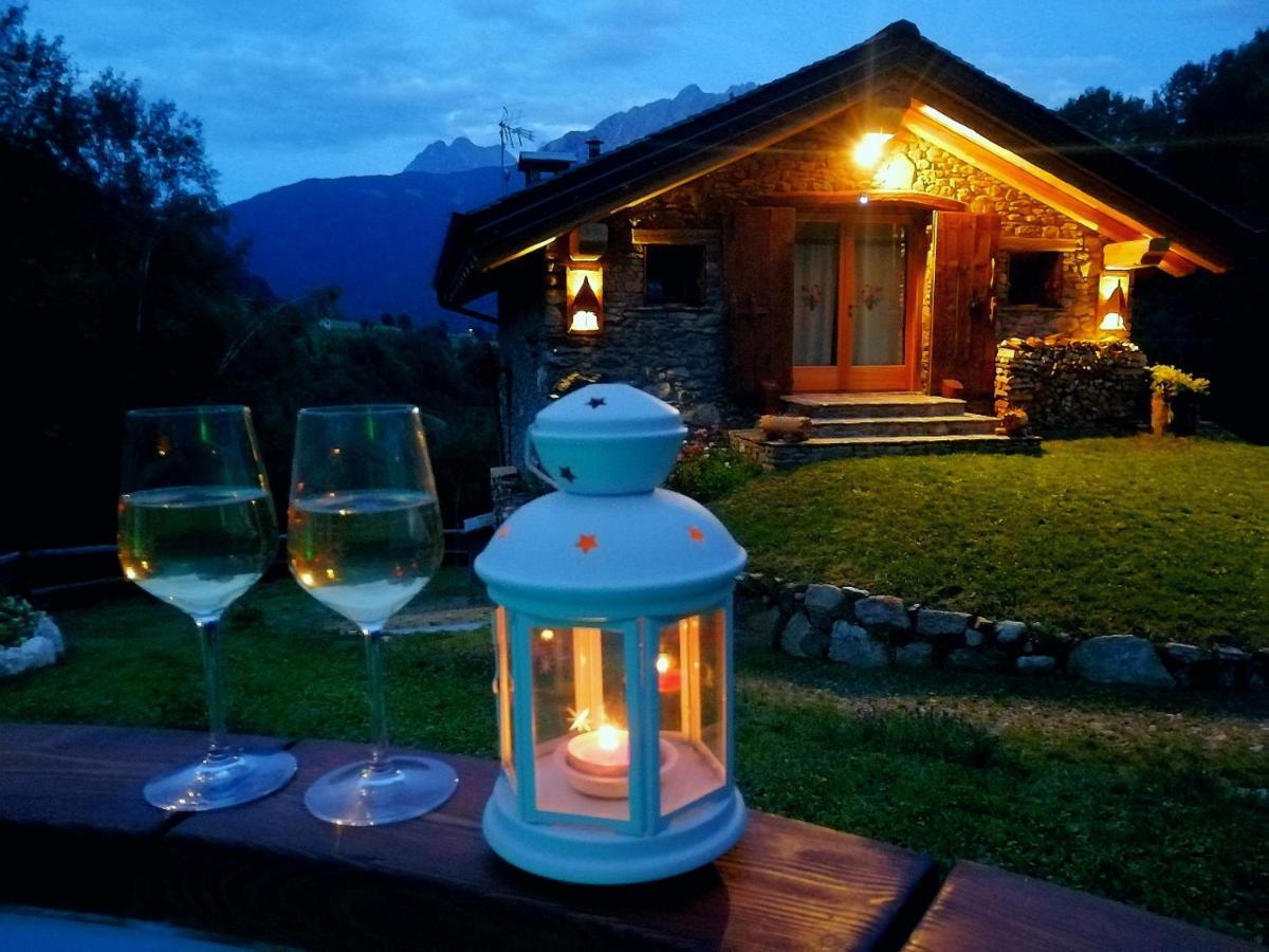 Chalet Cuore Selvatico Monno Екстер'єр фото