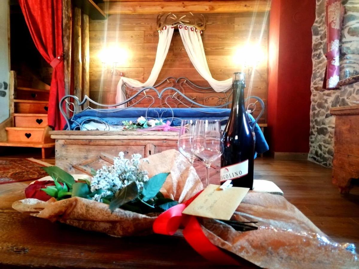 Chalet Cuore Selvatico Monno Екстер'єр фото