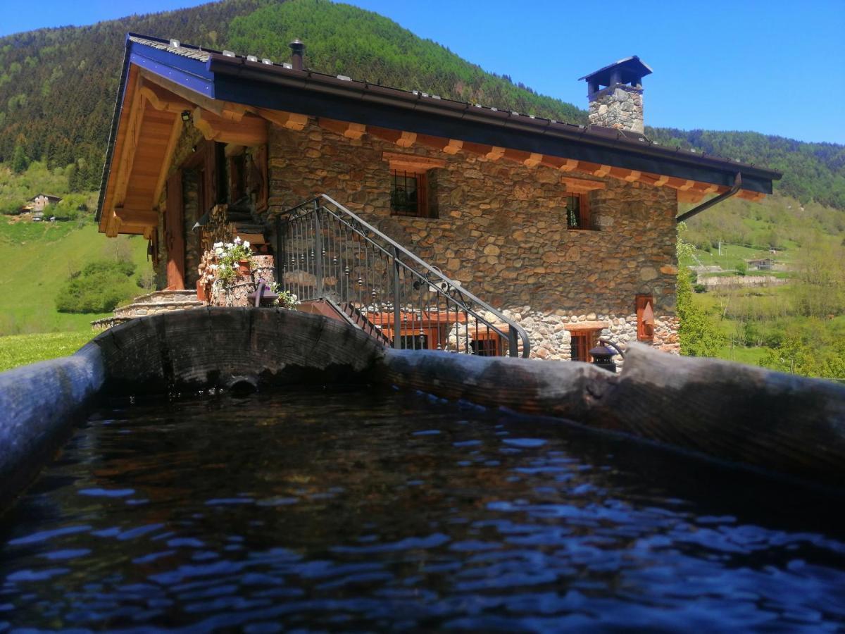 Chalet Cuore Selvatico Monno Екстер'єр фото