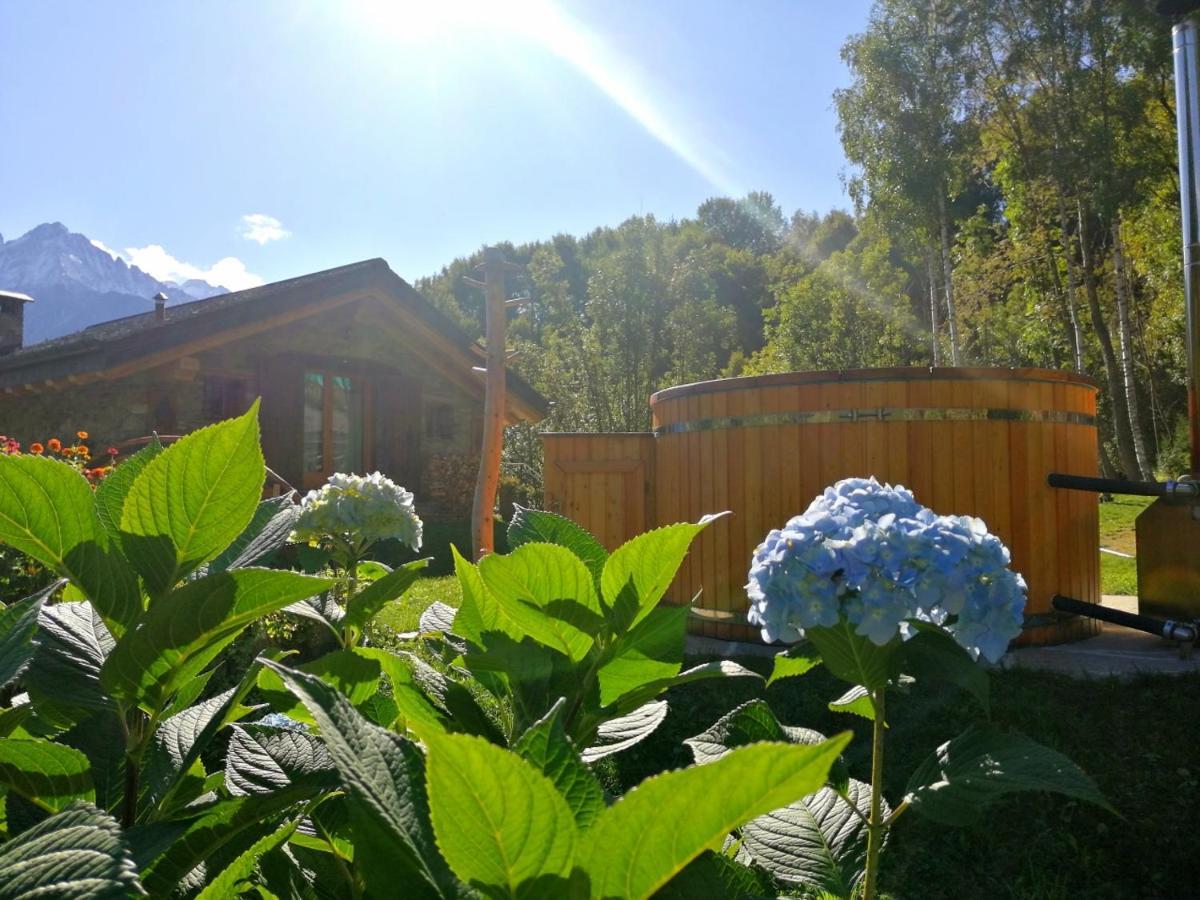 Chalet Cuore Selvatico Monno Екстер'єр фото