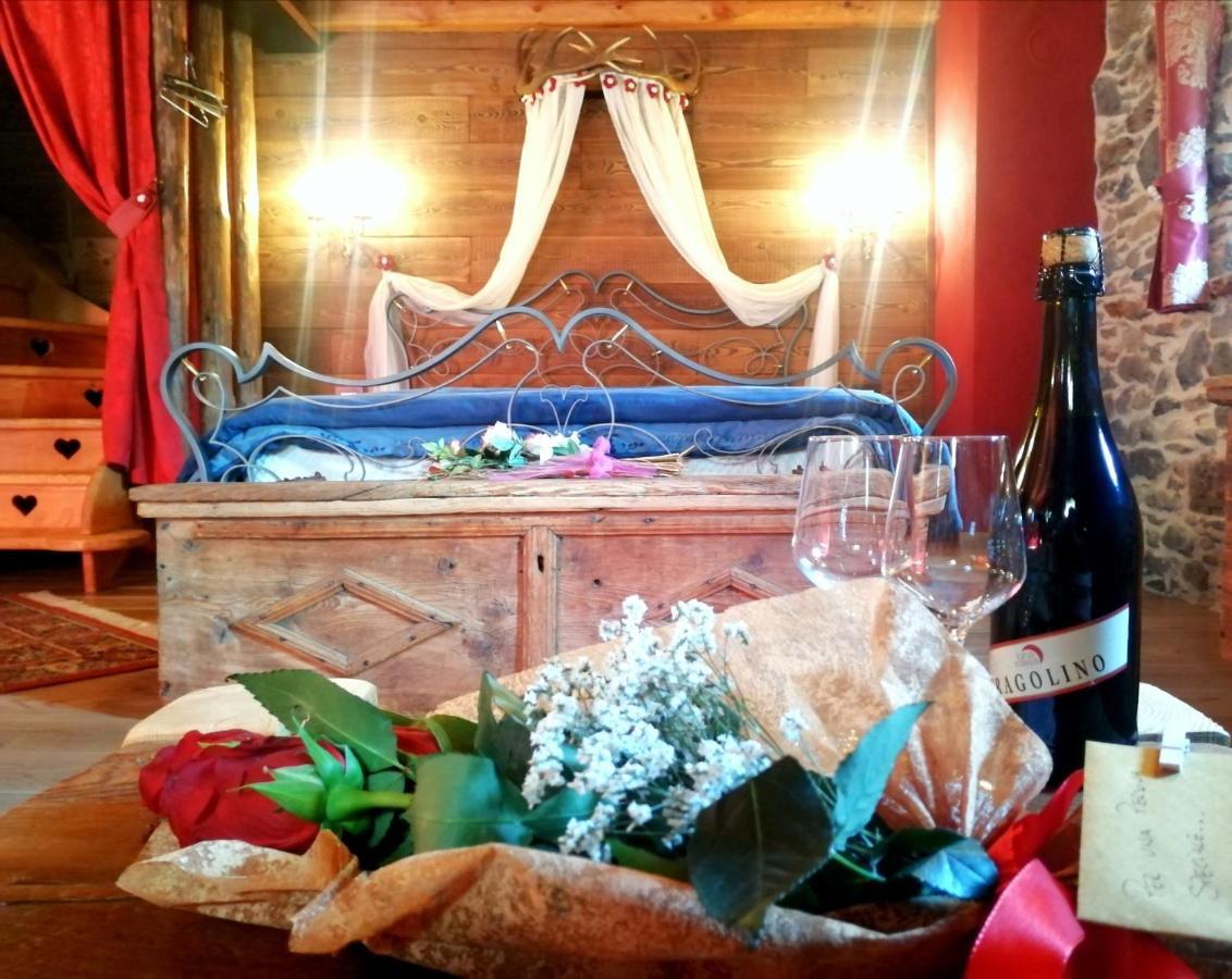 Chalet Cuore Selvatico Monno Екстер'єр фото