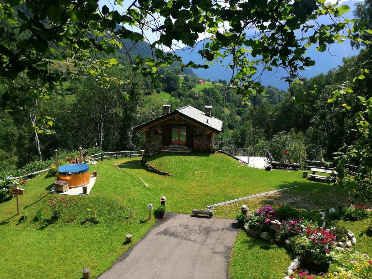 Chalet Cuore Selvatico Monno Екстер'єр фото
