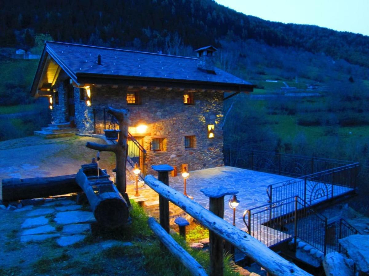 Chalet Cuore Selvatico Monno Екстер'єр фото