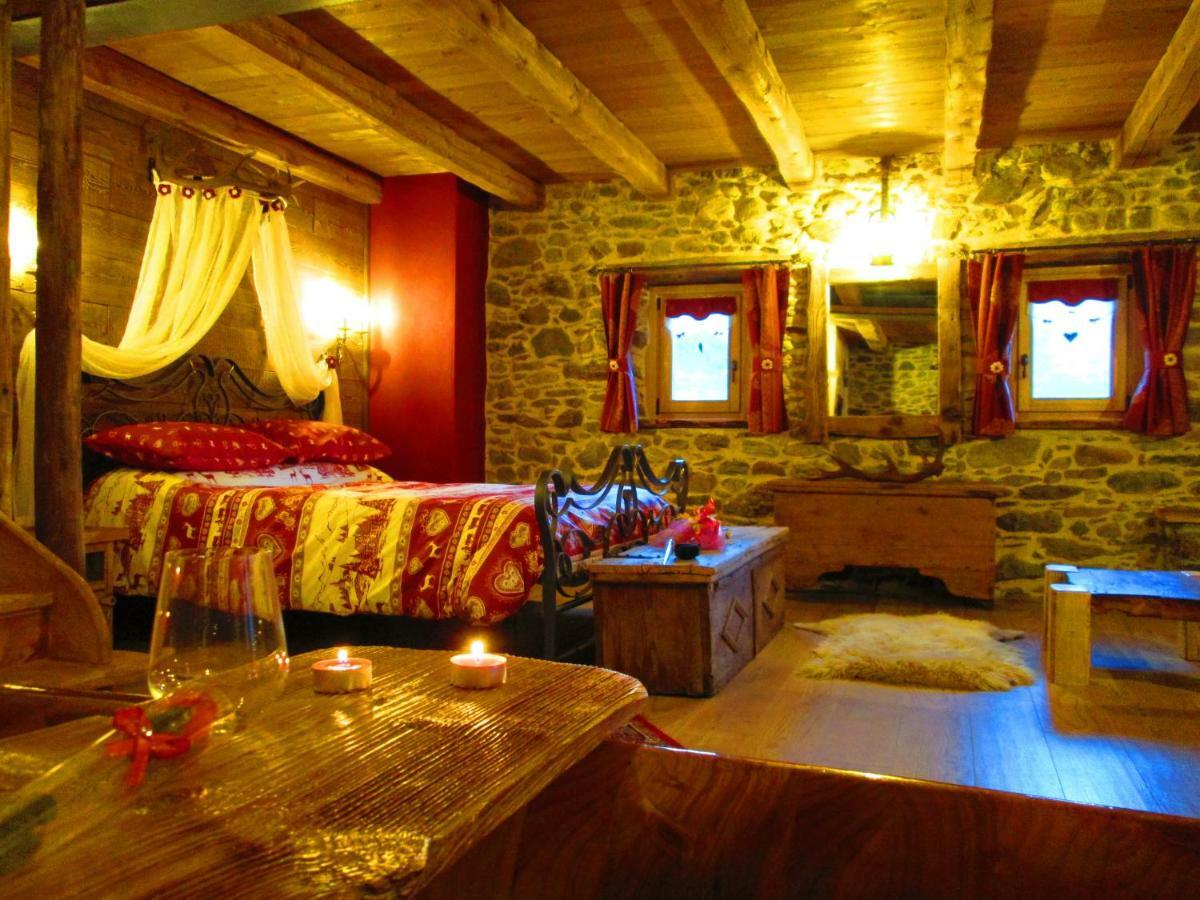 Chalet Cuore Selvatico Monno Екстер'єр фото